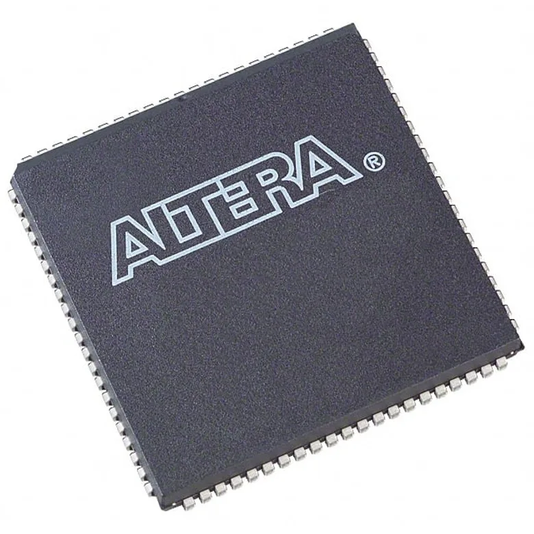 Altera EPM7128ELC84-10