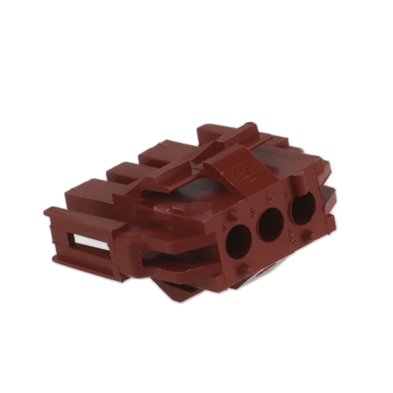TE Connectivity AMP Connectors 1-640518-0