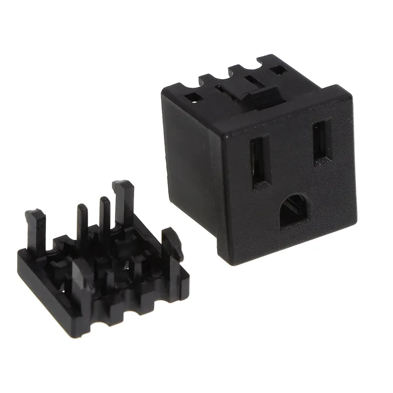 Adam Tech NEMA-5-3